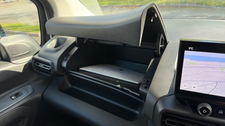 Vauxhall Combo Cargo Combo Xl Diesel 1.5 Turbo D 100ps Pro H1 Van